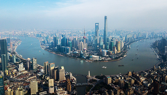 上海黄浦江上第13座越江大桥即将主塔施工 前12座你可认识？