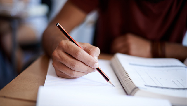 独立 勇敢 憧憬未来：查完高考分的这些“00后”有话要说