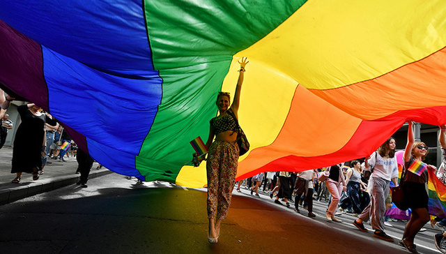 英特尔、Levi’s、宜家这些品牌都在怎么庆祝LGBTQ骄傲月？