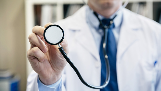 【特写】谁在去海外看医生？