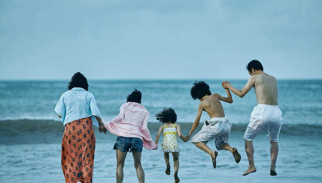 【文娱早报】是枝裕和获圣塞巴斯蒂安电影节最高荣誉奖 赫斯特总裁大卫·凯里即将离任