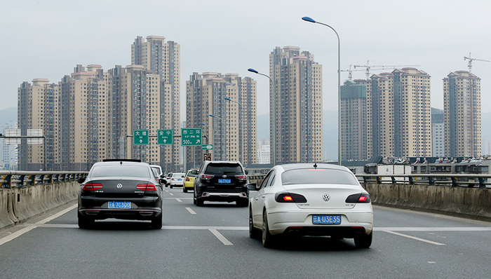 住房供应,住房制度,住房保障,住房建设,住房租赁,新建商品,户籍,装修价格,自然人,中小套型