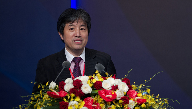 孙立坚：先完成工业化 再谈资本项下完全开放