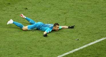 【世界杯男子图鉴】保卫莫斯科 一位天才门将迟到10年的宣言