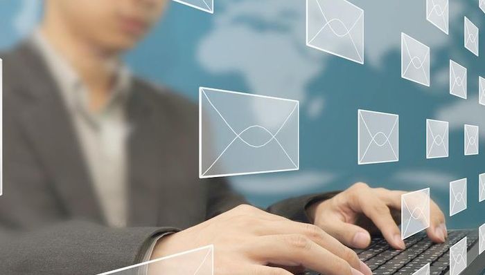 华夏时报峰会举办，向上金服袁成龙：守信合规是平台灵魂与生命