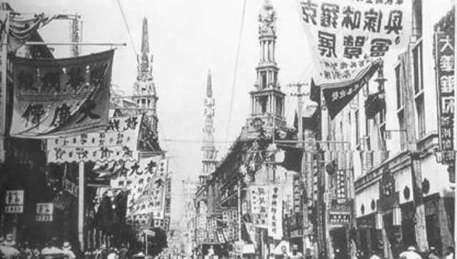 民国上海消费图鉴：中产以上的百货公司 中产以下的里弄市场