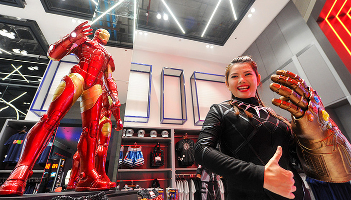 又一个漫威主题乐园开了，我要和超级英雄们一起拯救世界