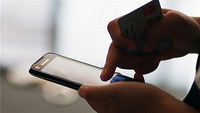 买手机,成被告,高校,校园贷,还钱,法官,应诉,原告,QQ群,借钱