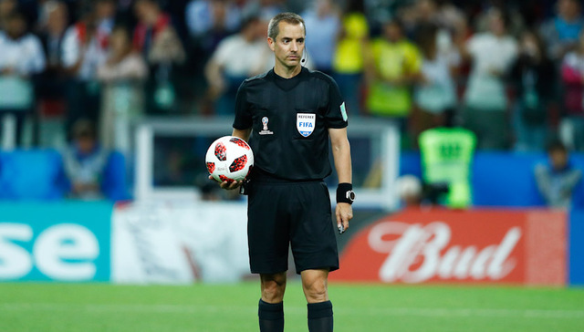 全靠裁判决定 足球赛补时到底估错了多少？