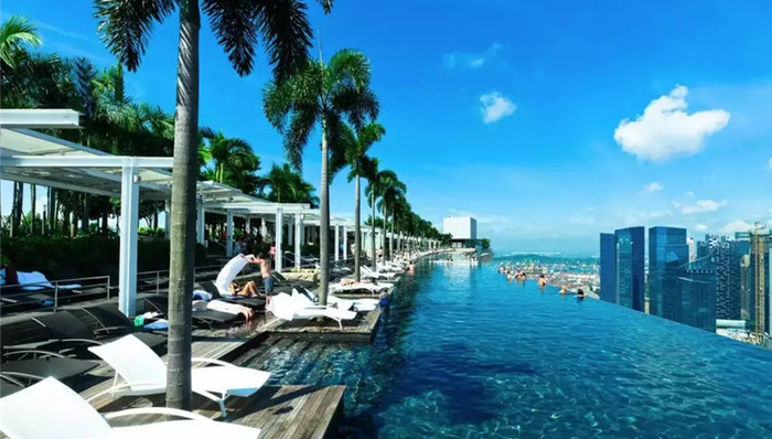 猜错比赛的朋友不要慌，我们已经为你准备好全世界最好的天台