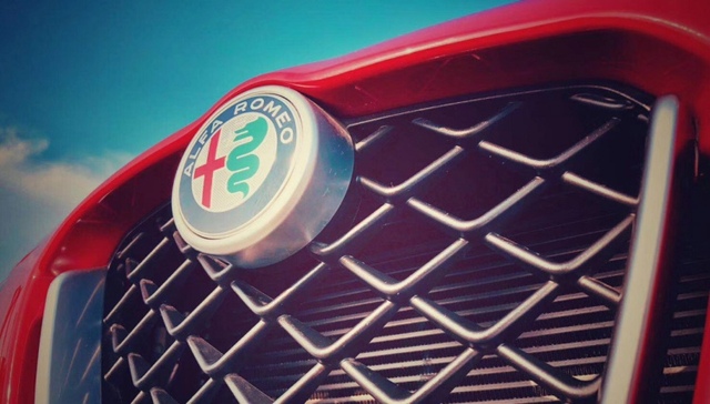 哪怕是浅尝辄止的体验 阿尔法·罗密欧也能让你感受到奔跑的欲望