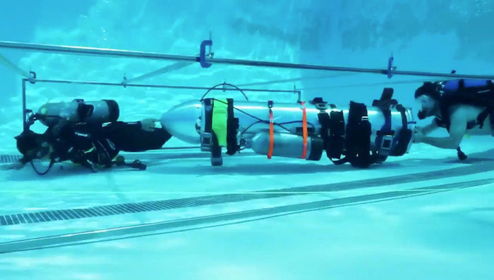 马斯克,火箭,潜艇,泰国,少年,被困,洞穴