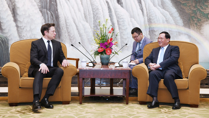 特斯拉,,,互利共赢,上海汽车,人才集聚,先进制造业,纯电动车,经济中心城市,营商,法治化