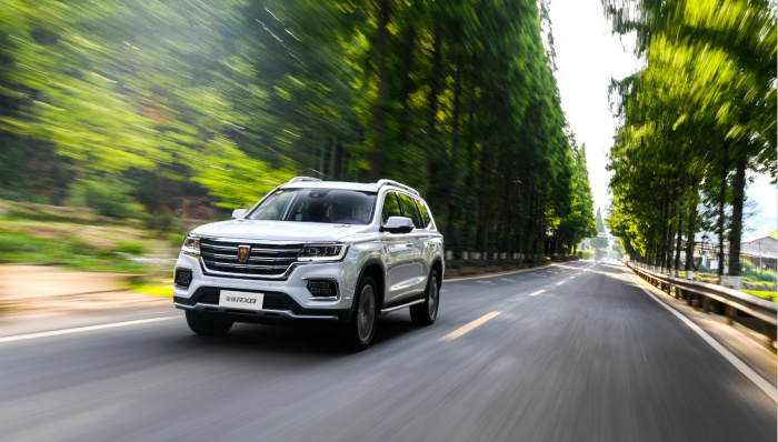 试驾｜上汽首款大7座SUV荣威RX8凭什么上热搜？