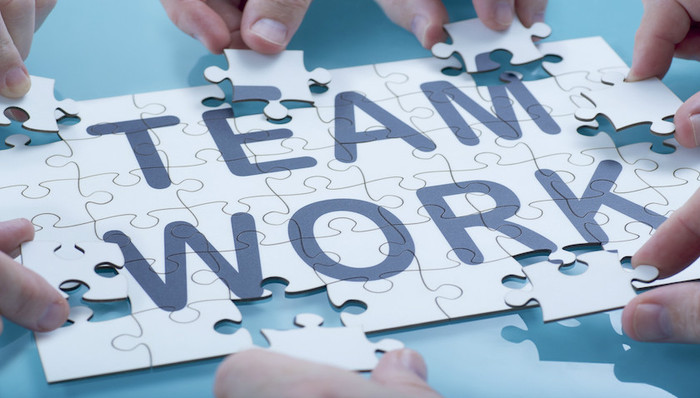 团体决策,最优决策,批判性思维,兰德公司,创新,领导,唱反调