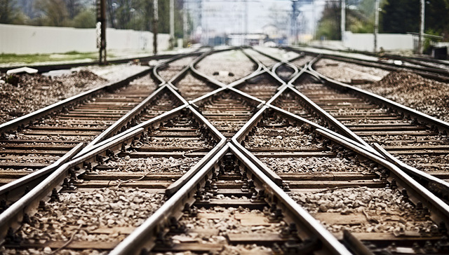 欧洲高铁巨头合并遇阻 欧盟：中国中车不是威胁