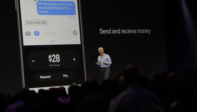 苹果最新的iMessage转账广告 出镜的只有对话框