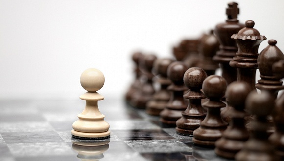 北京楼市上半年量价齐跌 限价房与豪宅火拼下半年