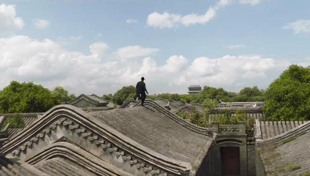 《邪不压正》遮蔽的北平真相：贫富两个世界 他们只活在其中一个