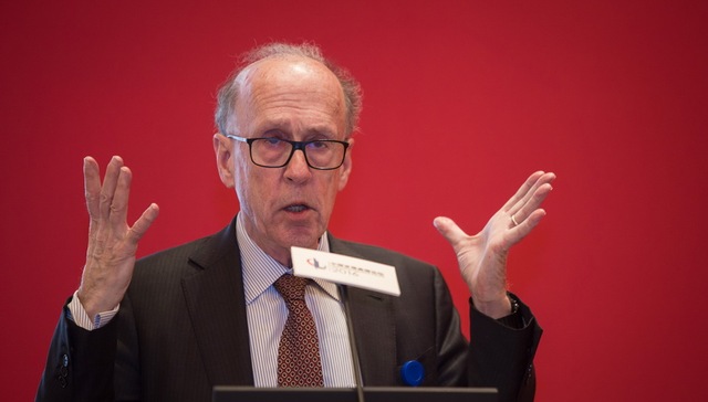 美国经济学家,中国本土,美国企业,中美贸易的不平衡依赖,美国民众,强迫技术转让,贸易逆差,经常账户,