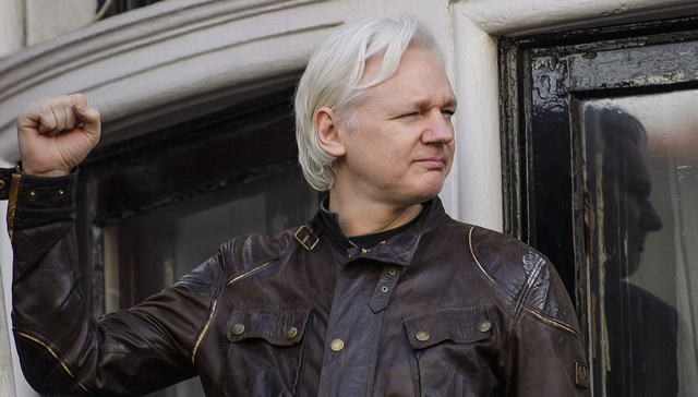 厄瓜多尔疑与英国达成协议 将交出藏身大使馆的阿桑奇