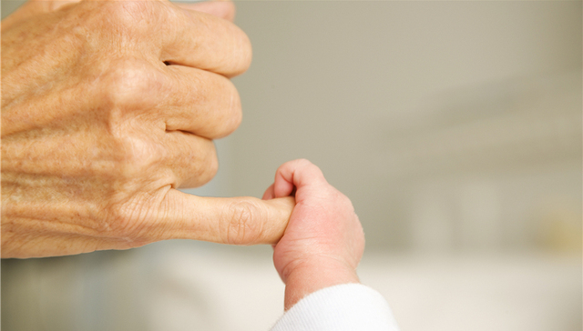 陕西应对老龄化：建议适时全面放开计划生育、鼓励老年人再就业