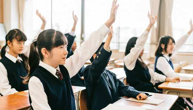 中国发布首份义务教育质量监测报告：家庭作业时间过长、学生肥胖等问题突出