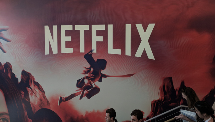 【文娱早报】Netflix成立首个欧洲制作中心 YouTube计划在日本等国际市场推出原创节目