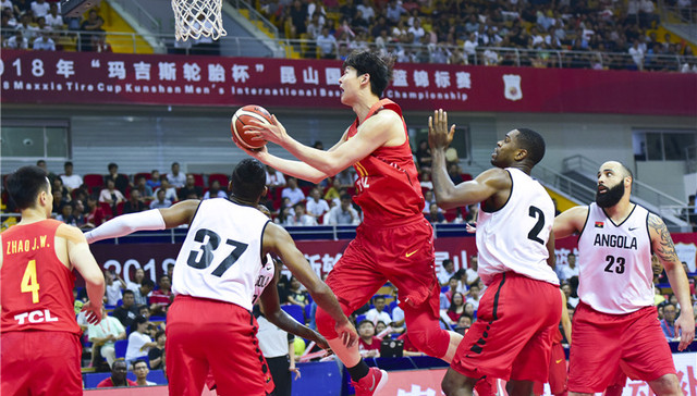 【体育早报】安东尼接近加盟火箭 中国男篮红队三战告捷
