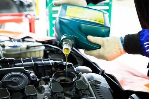 用车|一年相差3700元，迈腾、凯美瑞和君威谁的养车费用最低？