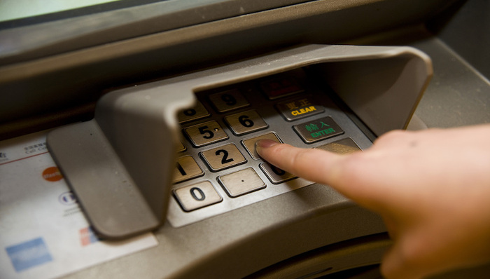 被二维码PK掉的ATM与POS机还有前途吗？