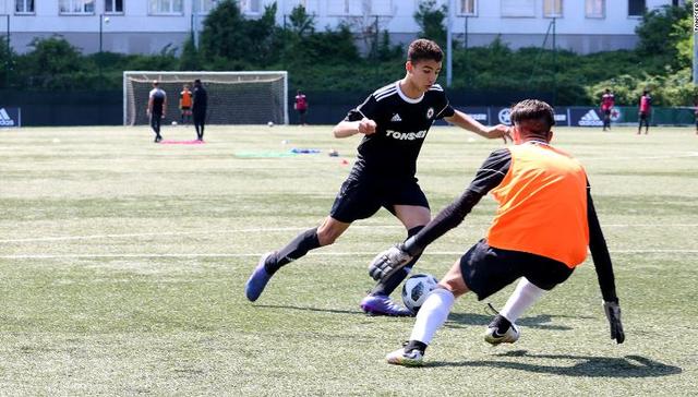 这是一款神奇的求职APP 足球世界的转会模式将被改变？