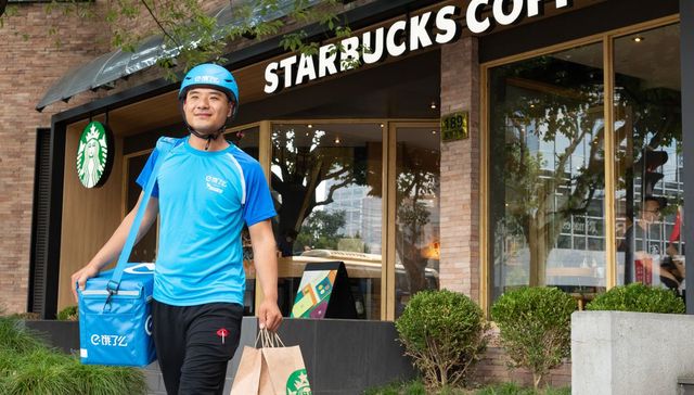 星巴克与阿里巴巴合作推出外卖服务 30个城市30分钟送达