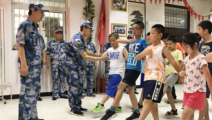 就业服务,人民军队