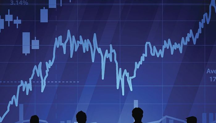 私募基金接连宣布自购，中欧瑞博屡败屡战