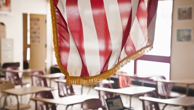 历史课如何构建“后真相”的美国