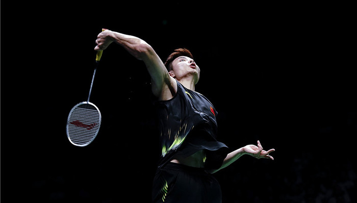 羽毛球世锦赛临近收官 男单决赛成中日“青春对决”