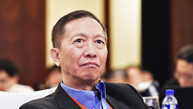 许成钢：国家能走多远，制度是决定性的第一因素|改革开放四十周年·思想者②