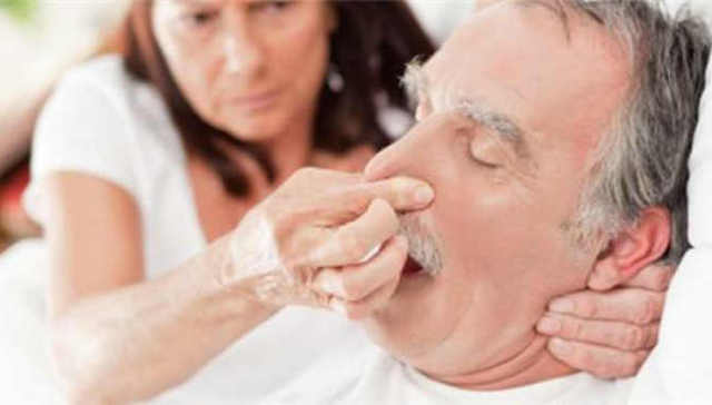 【发现好物】被呼噜声吓哭之后，打算送个止鼾枕给他