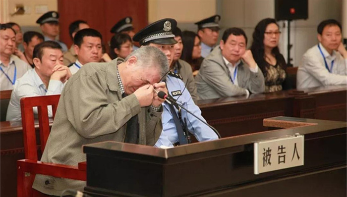 马高潮,执行死刑,南阳一中,驾车,学生家长,死多,被告人,民事赔偿,kanfanews,案发