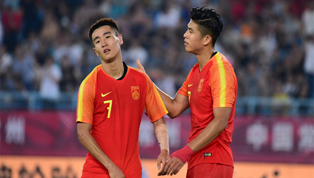 【体育晚报】黄紫昌、张玉宁领衔亚运男足名单 同曦签下两员NBA悍将