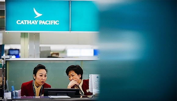 国泰航空上半年亏损大幅收窄至2.63亿港元，成本控制仍是最大考验