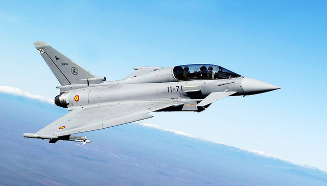 西班牙,战机,导弹,10公斤,炸药,自毁