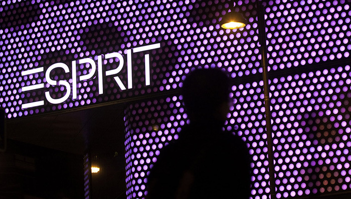 Esprit,林青霞,绫致,陈列师,品牌代言,时尚圈,品牌老化,弃子,家族企业,时尚品牌