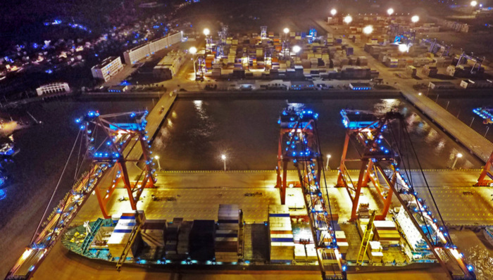 宁波：璀璨港城 澎湃前行