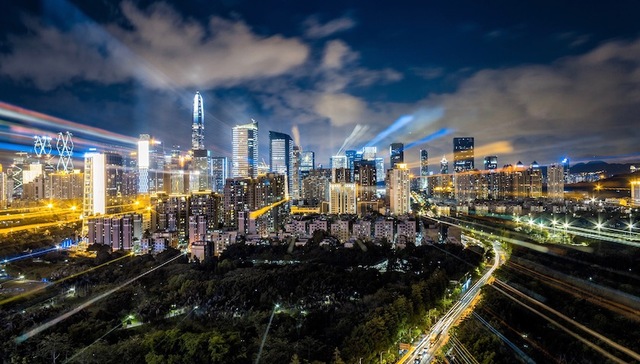 人民日报：两篇“宣言”密集推出的深意