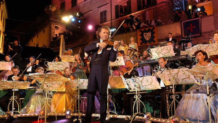 【专访】音乐家安德烈·瑞欧：想爱上古典乐？来听我的音乐会吧