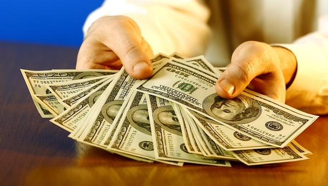 两则借款合同纠纷案 捷信、北银消费金融遭遇迥异