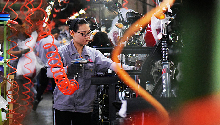 制造业,平安银行,不良贷款,上市银行,积极财政政策,PMI,走势,期货,华泰证券,低端