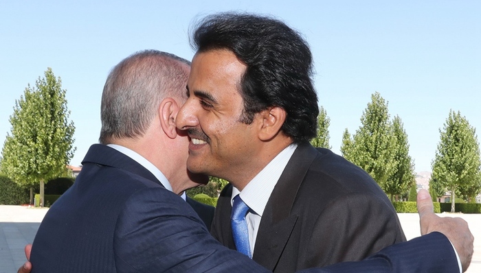 卡塔尔,土耳其,美国,里拉